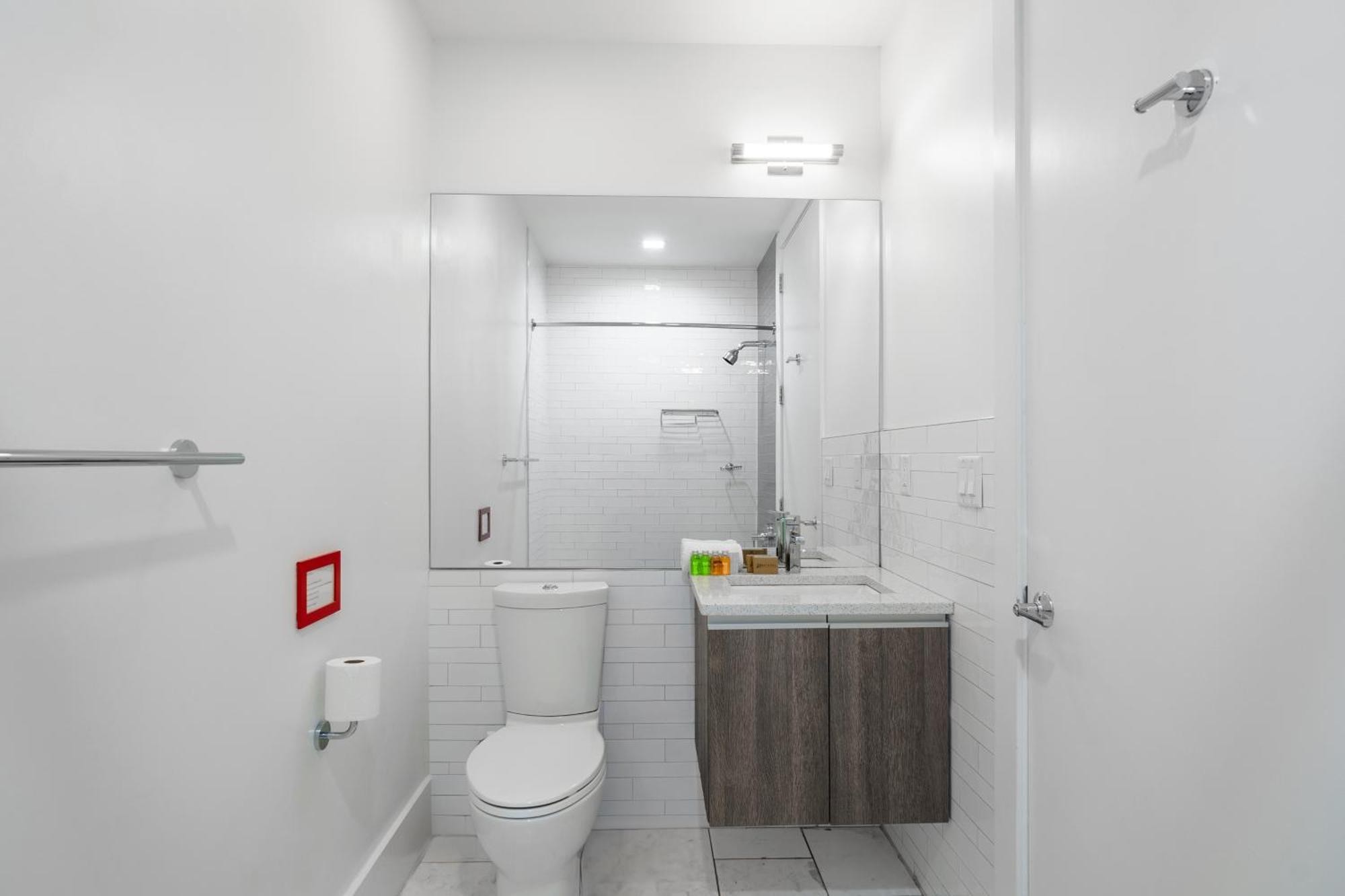 Dharma Home Suites Hoboken Exterior foto