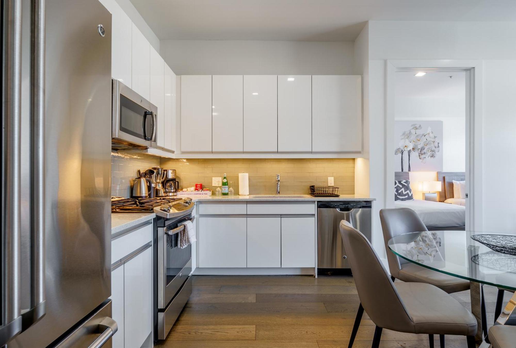 Dharma Home Suites Hoboken Exterior foto
