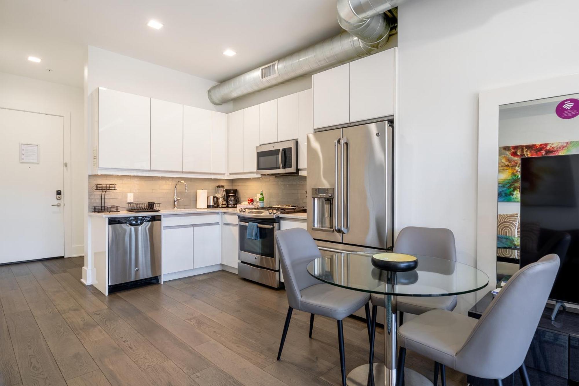 Dharma Home Suites Hoboken Exterior foto
